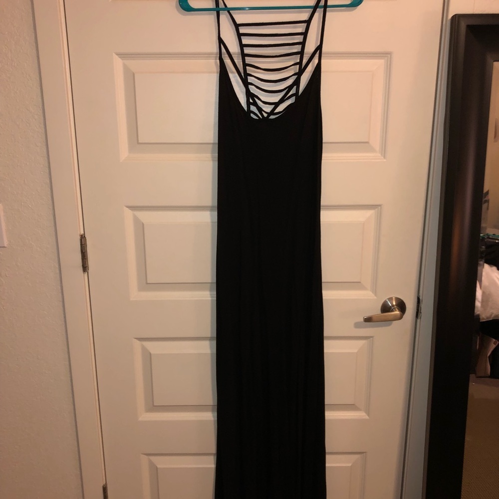 Black maxi